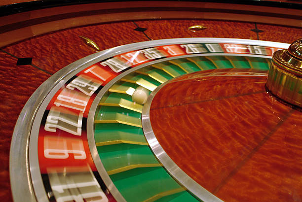 mpo77 slot games and live casino interface